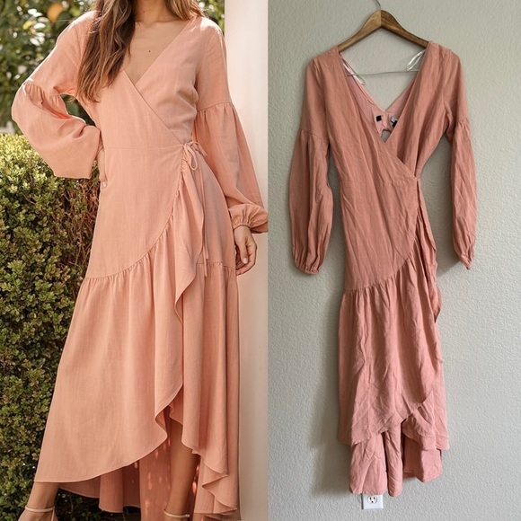 NWOT Perfectly Pleasant Blush Cutout Long Sleeve Midi Wrap Dress